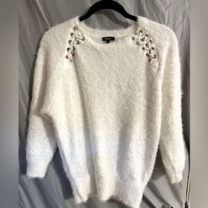 XOXO cream soft, fuzzy sweater
